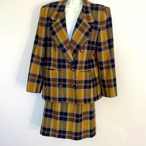 SALE! SALE! SALE!! Harrison Kent vintage plaid double breasted suit Sz 6